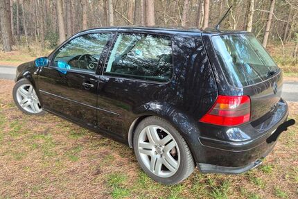 VW Golf 155.368 km 7.000 &euro; Harsewinkel 33428