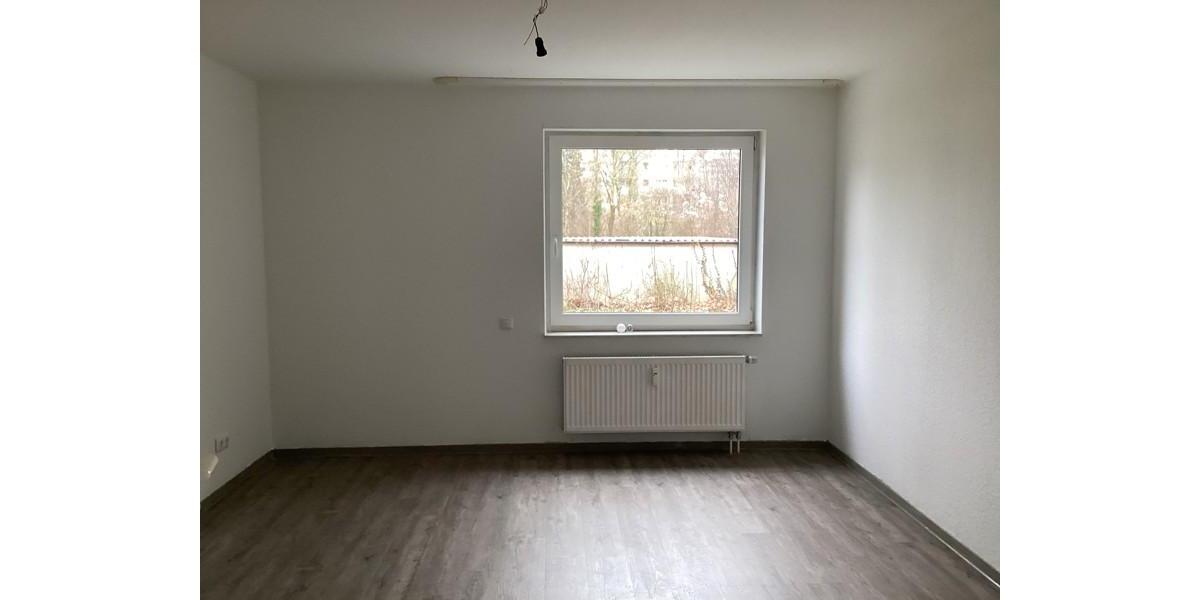 Erdgeschoßwohnung Bielefeld Stieghorst - 2 Zimmer, 69 m&sup2;, 358&euro; | Angebot:25733863