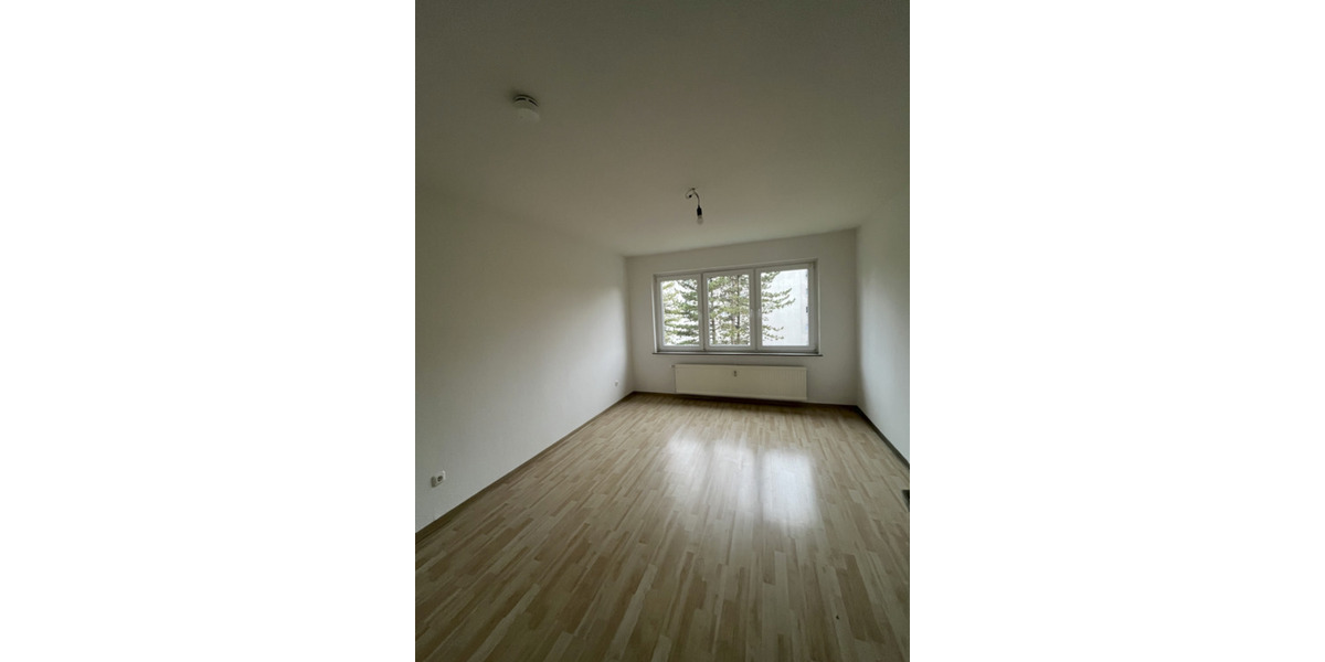 Etagenwohnung Oerlinghausen - 3 Zimmer, 80 m&sup2;, 585&euro; | Angebot:21474941
