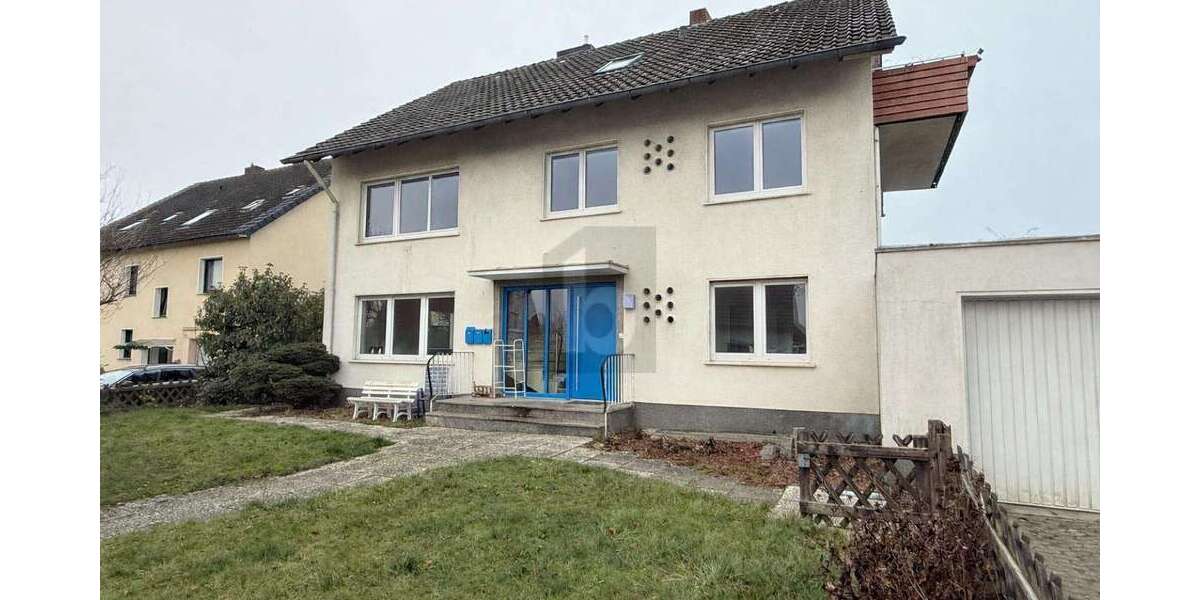 Einfamilienhaus Hiddenhausen - 11 Zimmer, 230 m&sup2;, 575.000&euro; | Angebot:25781944