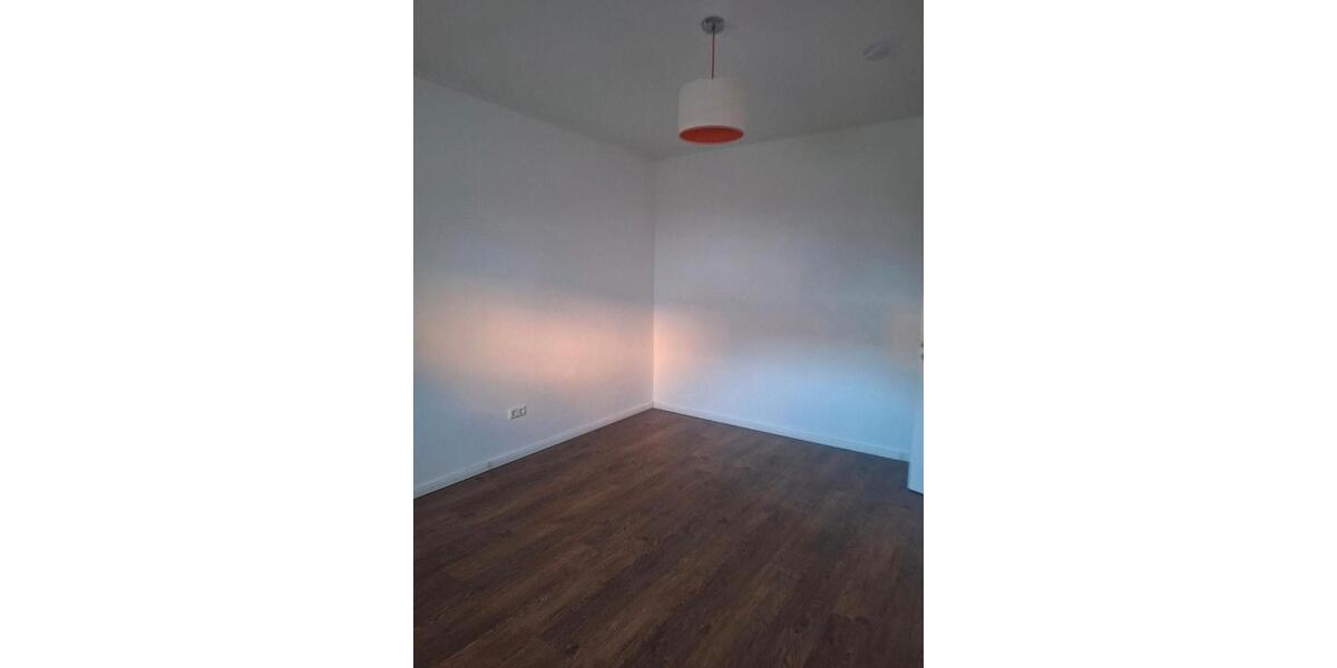 Erdgeschoßwohnung Hiddenhausen - 3 Zimmer, 83 m&sup2;, 750&euro; | Angebot:26414776