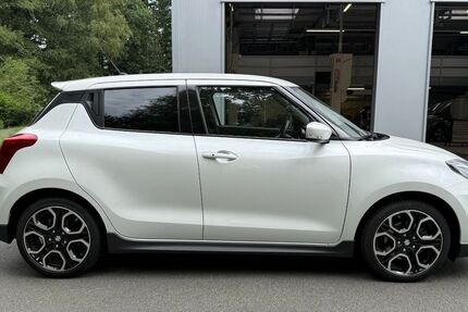 Suzuki Swift 50.160 km 16.450 &euro; Bielefeld 33689