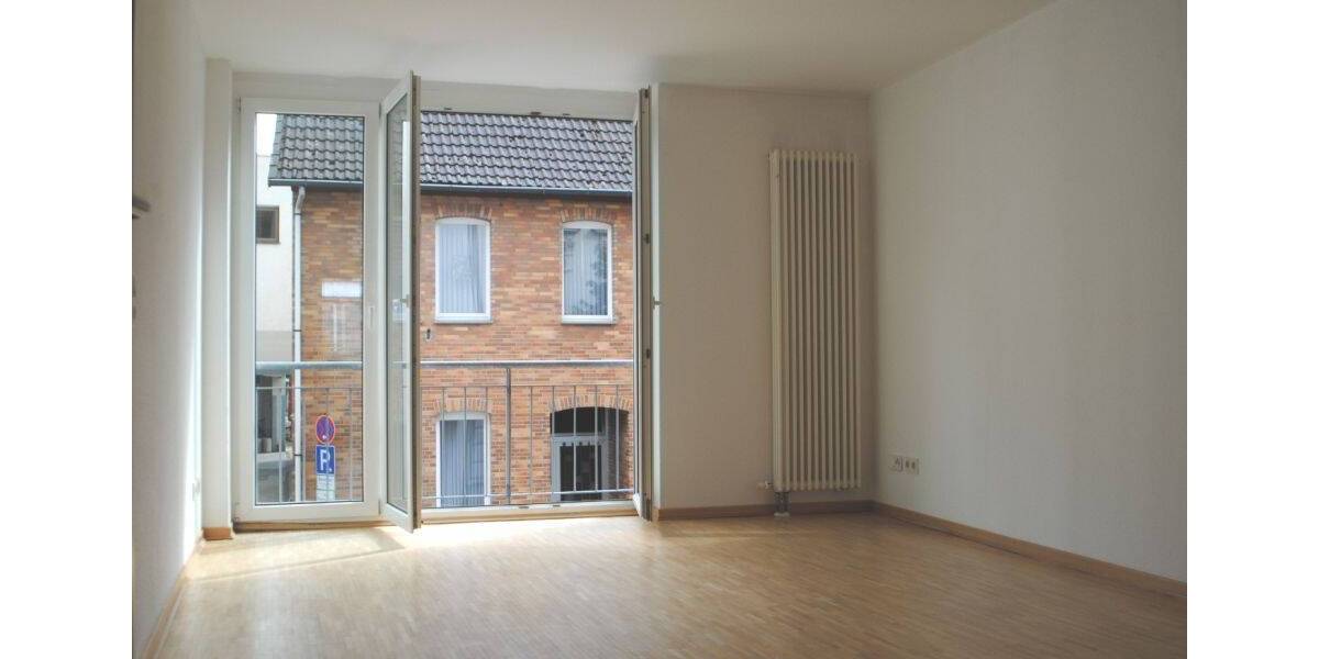 Etagenwohnung Lemgo - 2 Zimmer, 50 m&sup2;, 355&euro; | Angebot:26392620