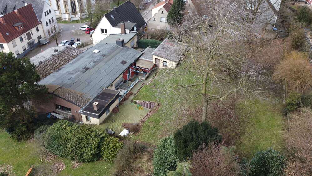 Grundstück zu verkaufen in Oerlinghausen 364.000 € 1520 m² zimmer