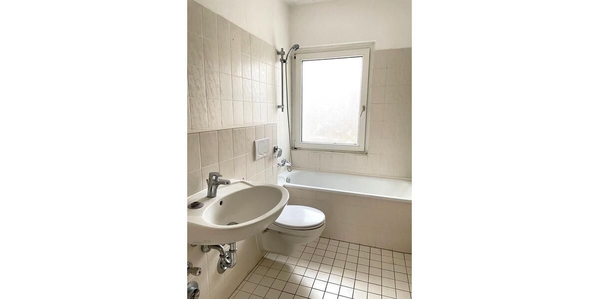 Etagenwohnung Detmold - 3 Zimmer, 50 m&sup2;, 450&euro; | Angebot:26465471