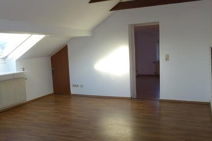 Gemütliche Dachgeschosswohnung in Versmold! 2 zimmer