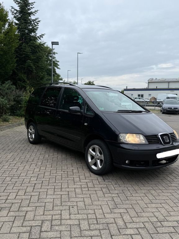 Seat Alhambra 258.000 km 4.650 € Bielefeld 33609