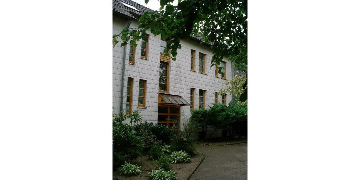 Dachgeschoßwohnung Bielefeld Sennestadt - 1 Zimmer, 42 m&sup2;, 233&euro; | Angebot:25770300