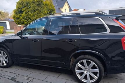 Volvo XC90 148.000 km 24.800 &euro; Bielefeld 33699