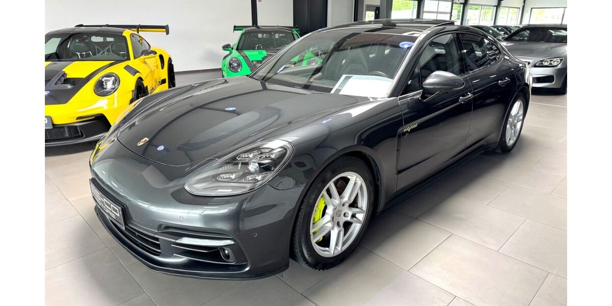Porsche Panamera 144.000 km 47.900 &euro; Bielefeld 33719