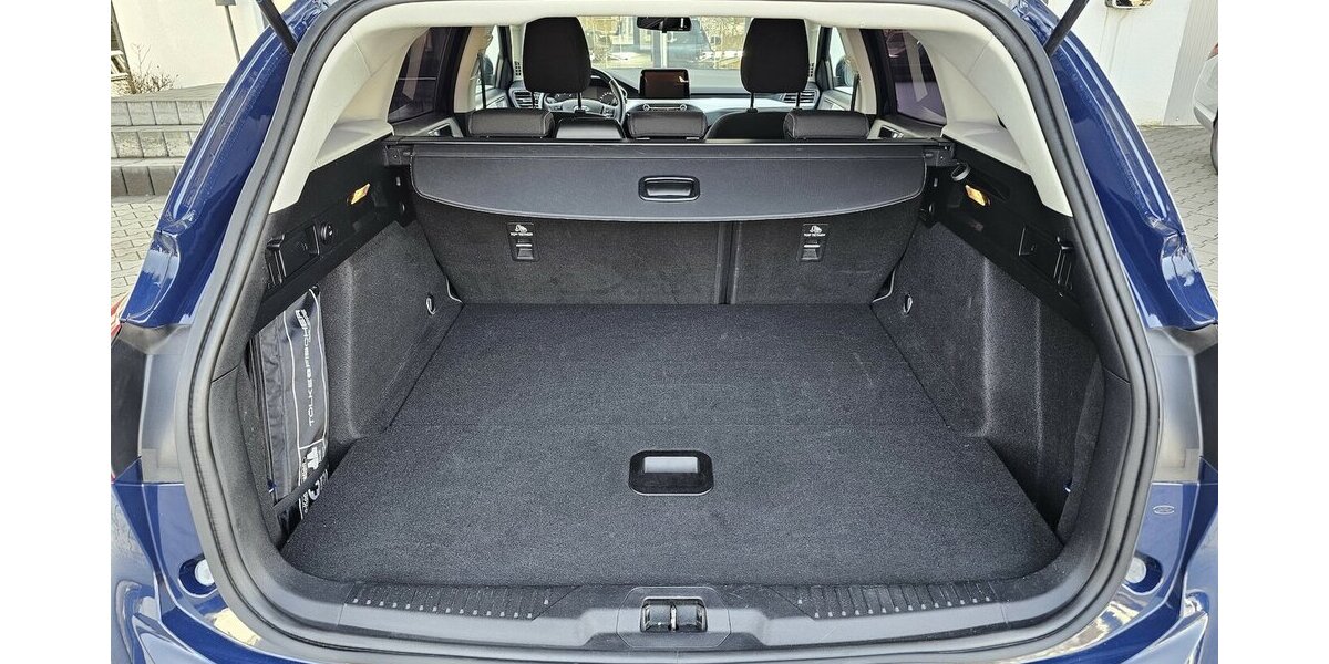 Ford Focus 2.0 CDTI LED NAVI RFK AUS 1.HAND 122.850 km 14.990 &euro; Löhne 32584