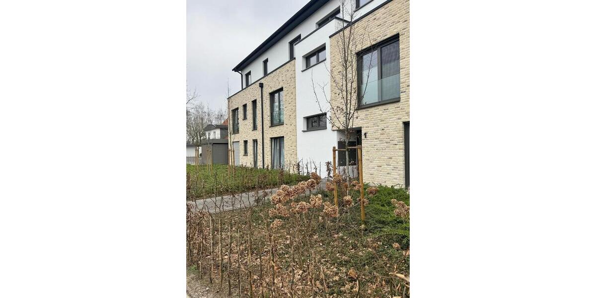 Reserviert! Schöne 3,5 Zimmer Wohnung im Obergeschoss 4 zimmer