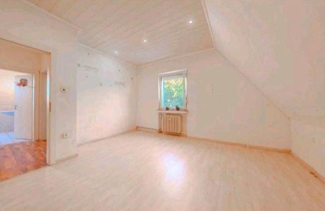Doppelhaushälfte Hiddenhausen - 5 Zimmer, 150 m&sup2;, 1.500&euro; | Angebot:24979640