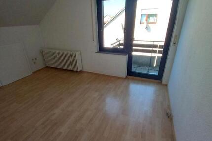 2-Zimmer-Dachgeschosswohnung in Werl-Astpe – ab sofort frei 4 zimmer