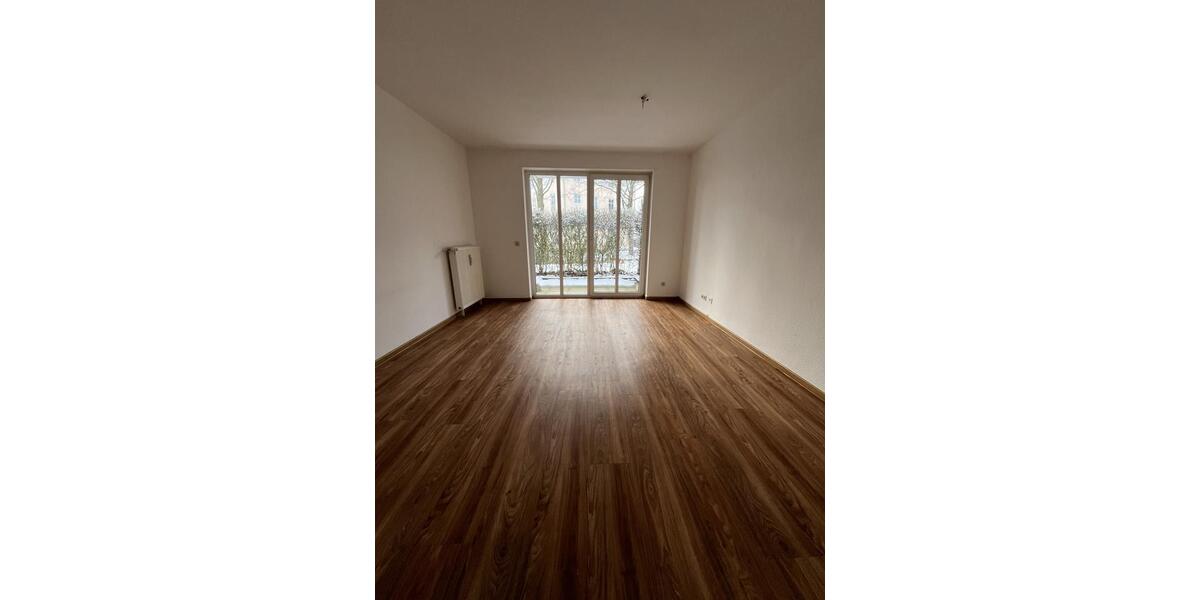 Etagenwohnung Bielefeld Jöllenbeck - 2 Zimmer, 77 m&sup2;, 610&euro; | Angebot:24753485