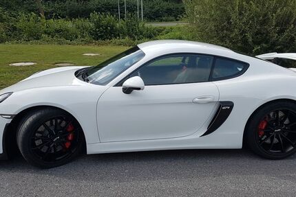 Porsche Cayman 26.700 km 76.000 € Harsewinkel 33428