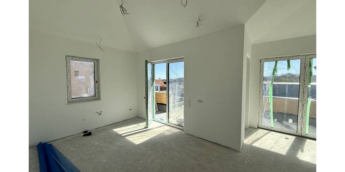 Etagenwohnung Leopoldshöhe - 4 Zimmer, 104 m&sup2;, 1.495&euro; | Angebot:26107996