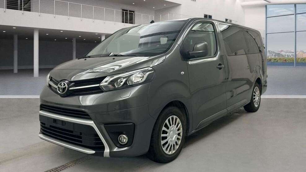 Toyota Proace 152.000 km 22.900 € Rietberg 33397