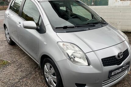 Toyota Yaris 118.000 km 5.750 € Bielefeld 33617