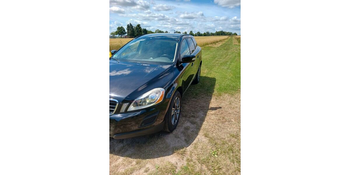 Volvo XC60 178.500 km 13.100 &euro; Bad Oeynhausen 32549