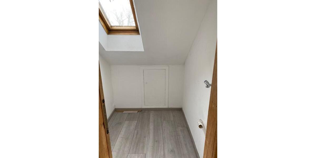 Dachgeschoßwohnung Detmold Hiddesen - 3.5 Zimmer, 62 m&sup2;, 520&euro; | Angebot:26335327