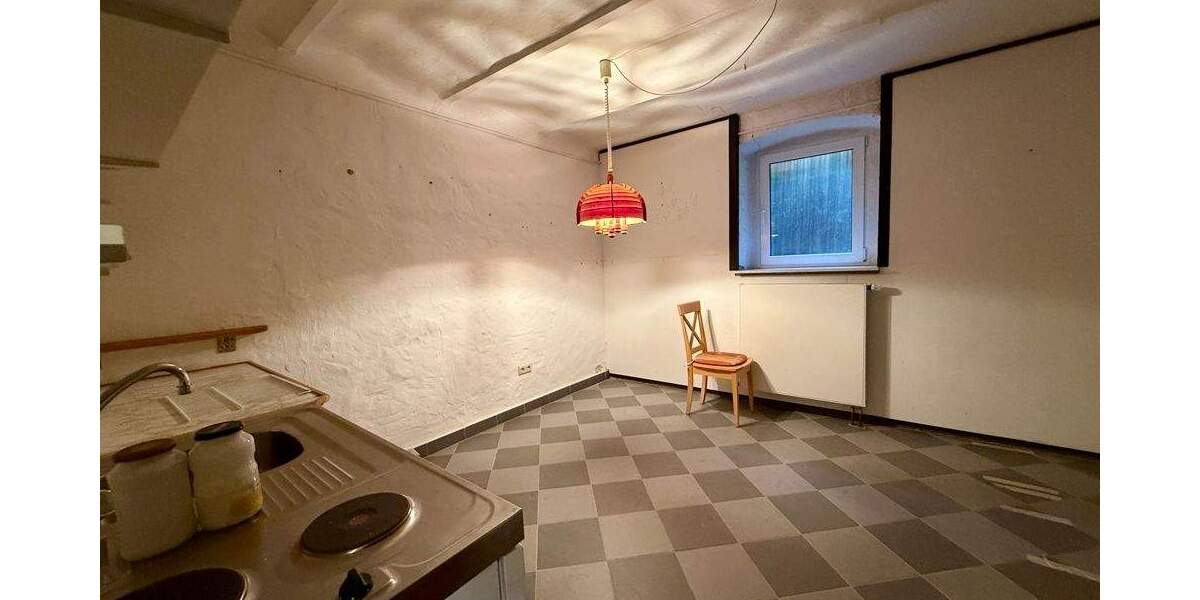 Reserviert: Doppelhaushälfte mit Baugrund. 7 zimmer