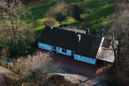 Haus Detmold Hakedahl - 6 Zimmer, 222 m&sup2;, 595.000&euro; | Angebot:25719009