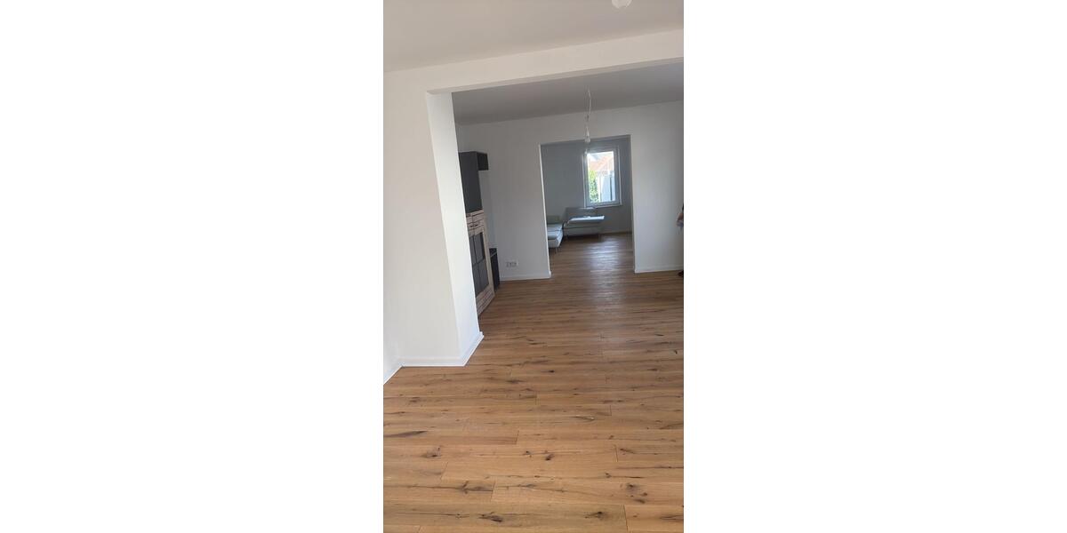 Erdgeschoßwohnung Bielefeld - 5 Zimmer, 87 m&sup2;, 980&euro; | Angebot:25421947