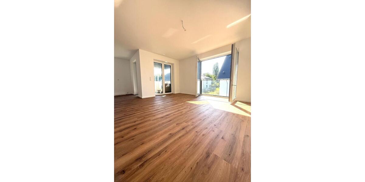 Etagenwohnung Versmold - 2 Zimmer, 78 m&sup2;, 950&euro; | Angebot:26393526