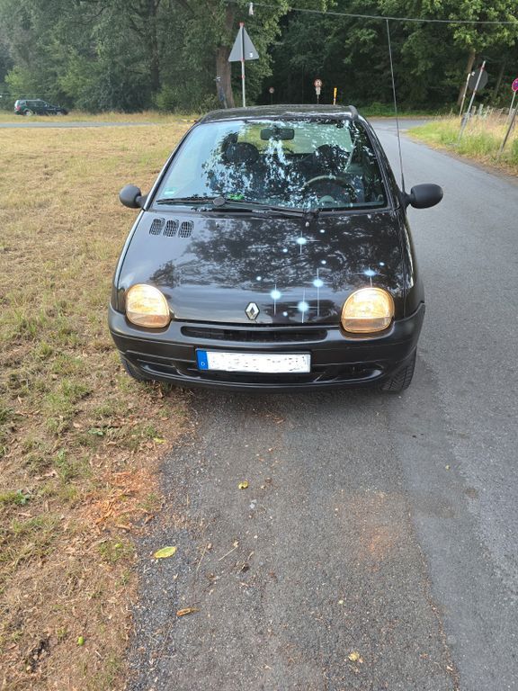 Renault Twingo 122.075 km 2.950 € Rheda-Wiedenbrück 33378