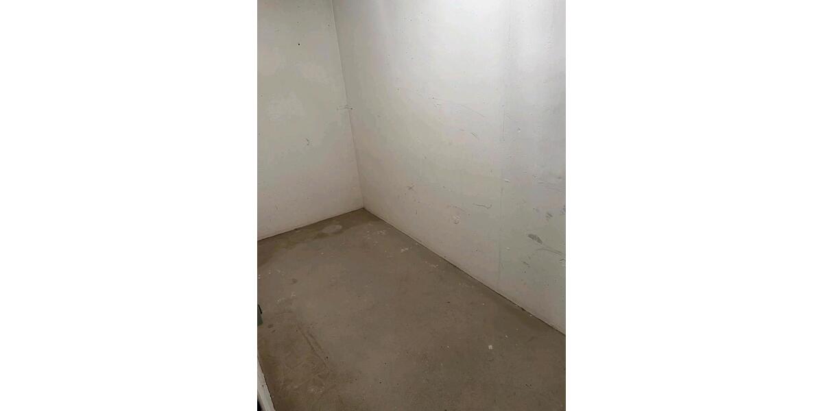 3 Zimmer Wohnung in Brackwede zu Vermieten 700€+400€ Nebenkosten 3 zimmer