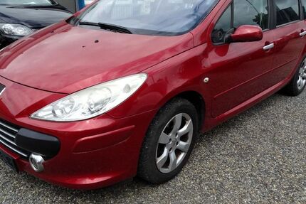 Peugeot 307 193.000 km 950 &euro; Vlotho 32602