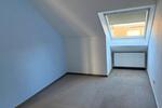 Dachgeschoßwohnung Lemgo - 2 Zimmer, 75 m&sup2;, 830&euro; | Angebot:25217926