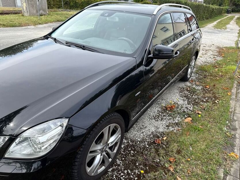 E 300