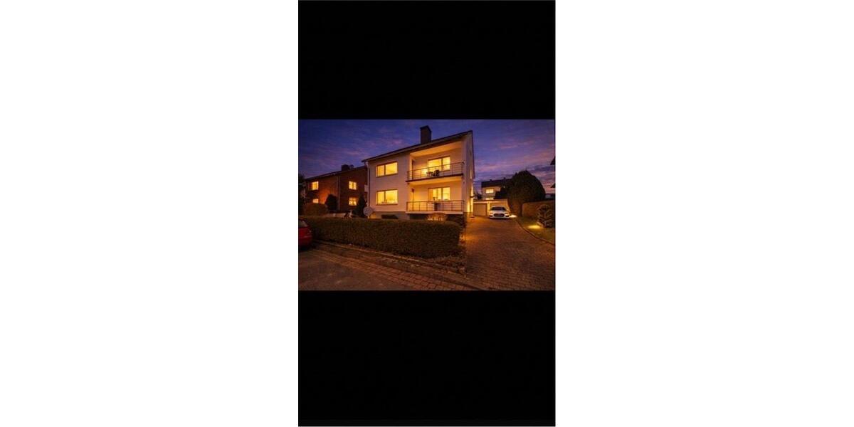 Mehrfamilienhaus, Wohnhaus Detmold Hiddesen - 8 Zimmer, 221 m&sup2;, 415.000&euro; | Angebot:26799560