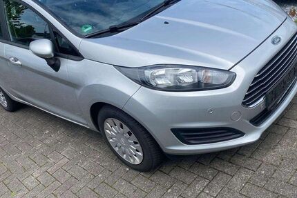 Ford Fiesta 154.000 km 2.890 &euro; Bielefeld 33647
