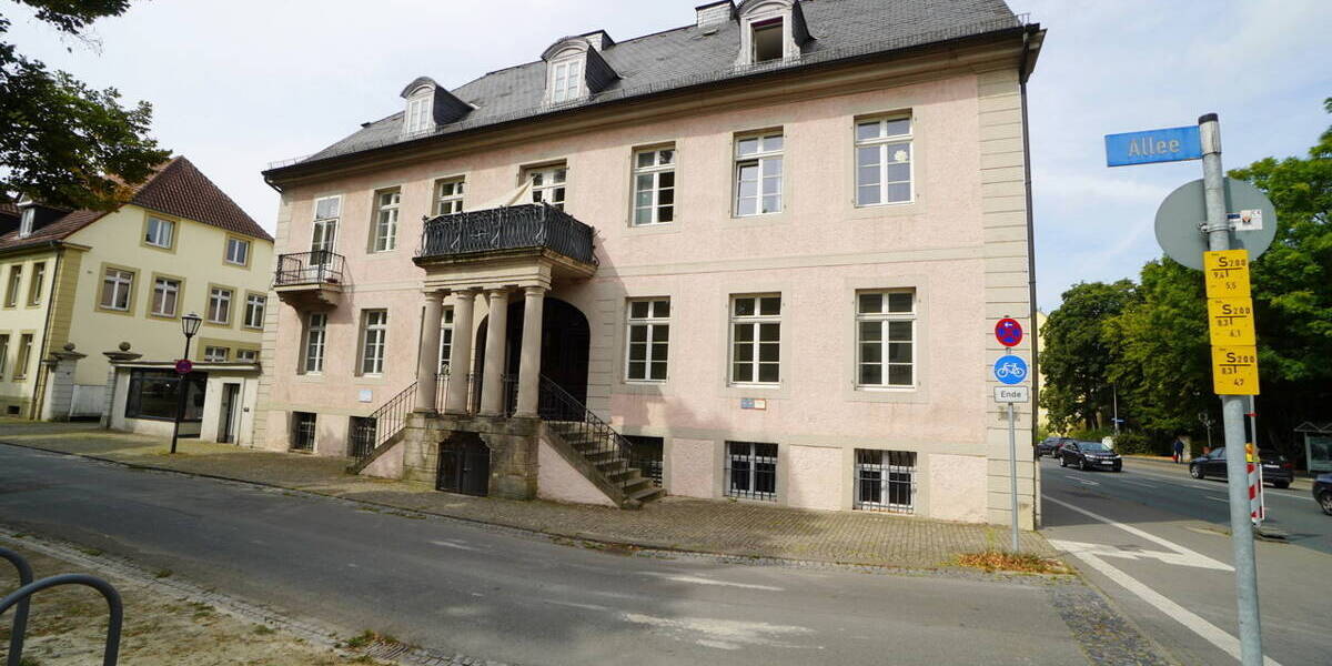 Gewerbeobjekt Detmold Innenstadt - 5 Zimmer, 1.100&euro; | Angebot:26161705