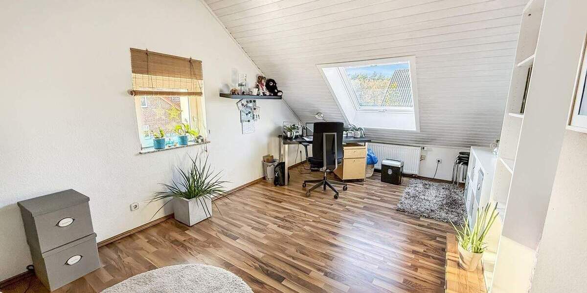 Mehrfamilienhaus, Wohnhaus Oerlinghausen Lipperreihe - 6 Zimmer, 182 m&sup2;, 469.000&euro; | Angebot:25732956