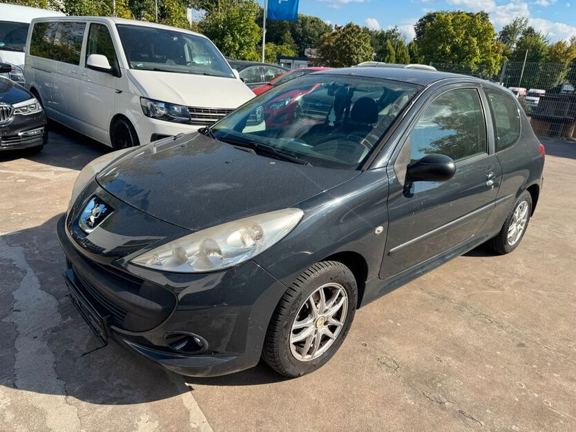 Peugeot 206 162.000 km 1.450 € Detmold 32758