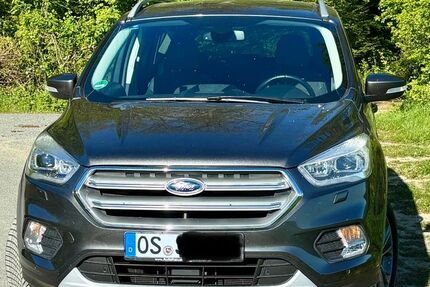 Ford Kuga 89.000 km 15.100 &euro; Bad Rothenfelde 49214