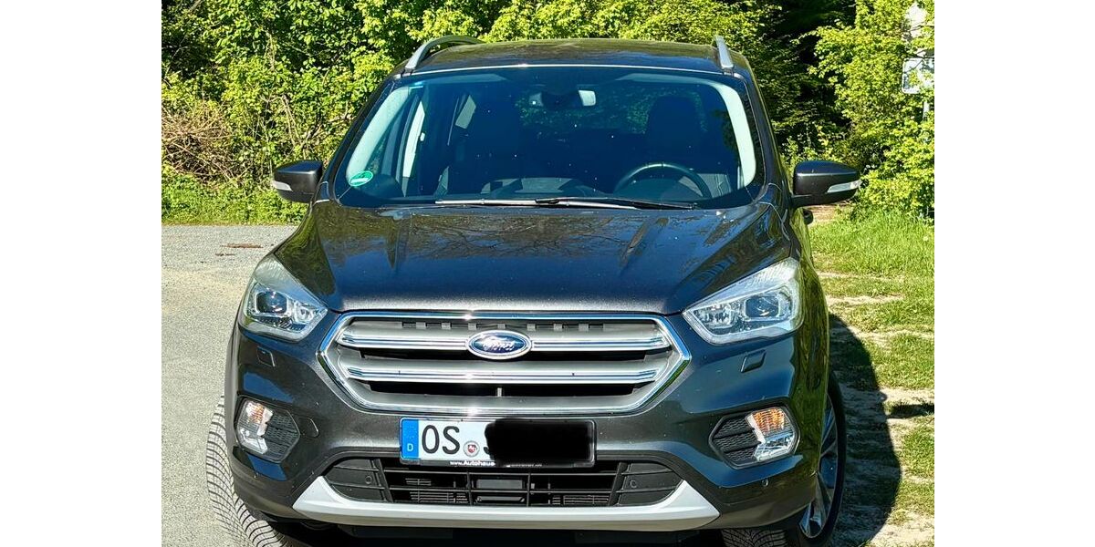 Ford Kuga 89.000 km 15.100 &euro; Bad Rothenfelde 49214