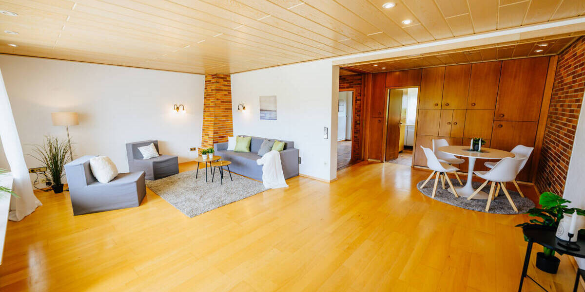 Reihenmittelhaus Bielefeld Sennestadt - 6 Zimmer, 172 m&sup2;, 335.000&euro; | Angebot:26344476