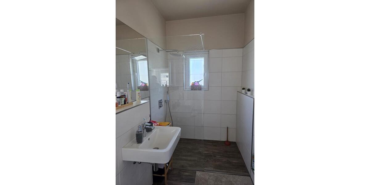 Erdgeschoßwohnung Bad Oeynhausen Rehme - 3 Zimmer, 100 m&sup2;, 1.045&euro; | Angebot:26705727