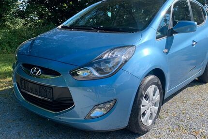Hyundai ix20 78.400 km 8.499 &euro; Bielefeld 33613