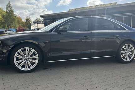 Audi A8 150.847 km 22.000 € Bünde 32257