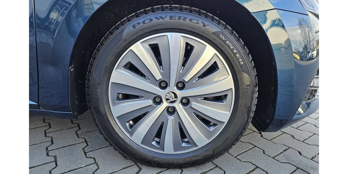 Skoda Superb 2.0 TSI DSG AHK LED NAVI ACC VIRT Cockpit 92.480 km 25.490 &euro; Löhne 32584