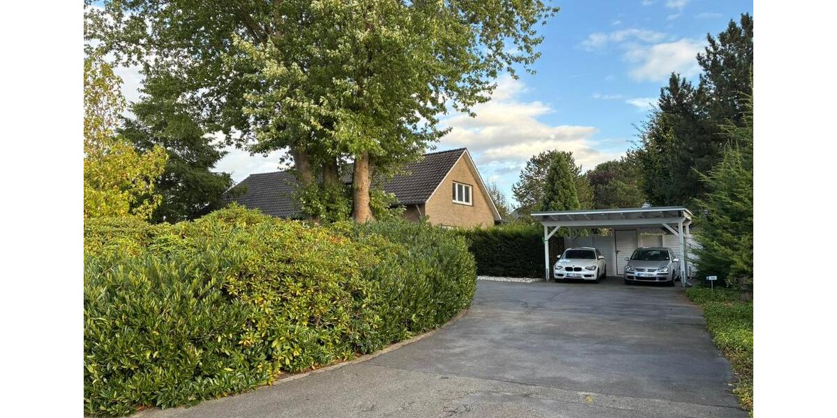 Großzügiges Einfamilien-Wohnhaus auf großem Grundstück 7 zimmer