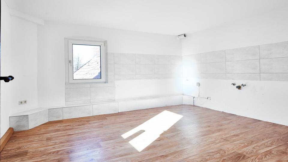 Etagenwohnung Detmold Hiddesen - 4 Zimmer, 120 m&sup2;, 960&euro; | Angebot:25831851