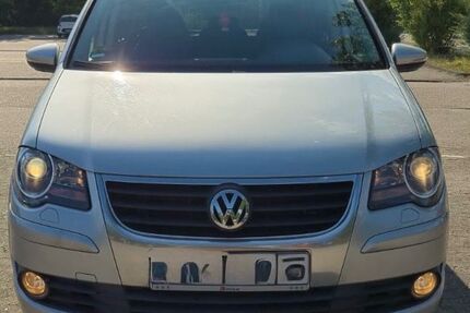 VW Touran 236.000 km 4.300 &euro; Detmold 32756