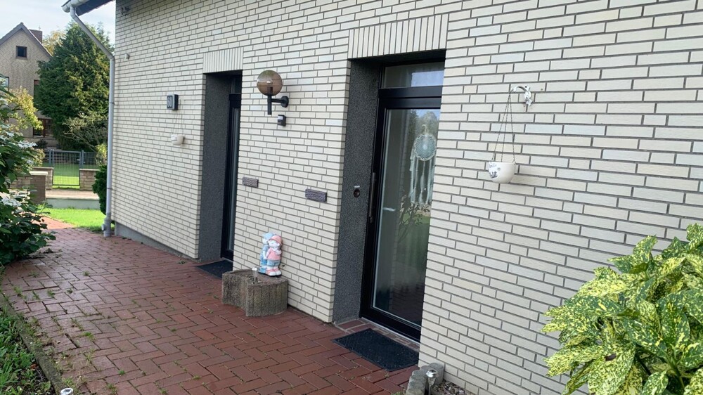 Wohnen am Ortsrand von Bünde mit vielen Nutzungsmöglichkeiten - Natur gleich neben der Haustür - Zweifamilienhaus Bünde Bad Randringhausen | Angebot:26478907